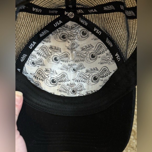 Von Dutch Black Hat - Picture 2 of 4